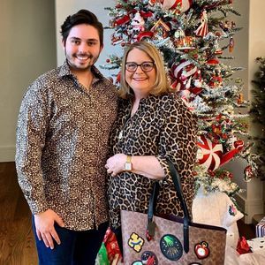 Meet your Posher, Leesa sue